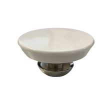 Manual Jar bottle Lid Opener, Compact Bottle Cap Grip Tool with White Round Base and Silver Knob, 6.8 cm Kitchen Helper for Jars, Bottles, Containers, Home Cooking and Daily Use