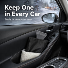 Ice Scraper Glove for Car Windshield, Built-In Scraper, Warm Fleece Lining, Water-Resistant Black Shell, 37 x 18 cm, Winter Snow Frost Ice Removal for Cars, SUVs and Trucks
